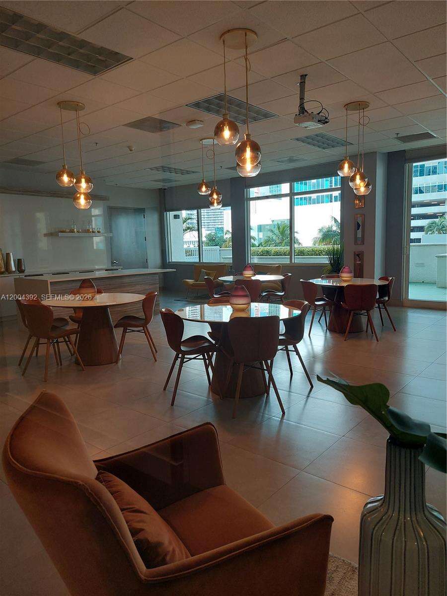 The Club At Brickell Bay at 1200 Brickell Bay Dr, Miami, FL 33131 - For Rent photo 37