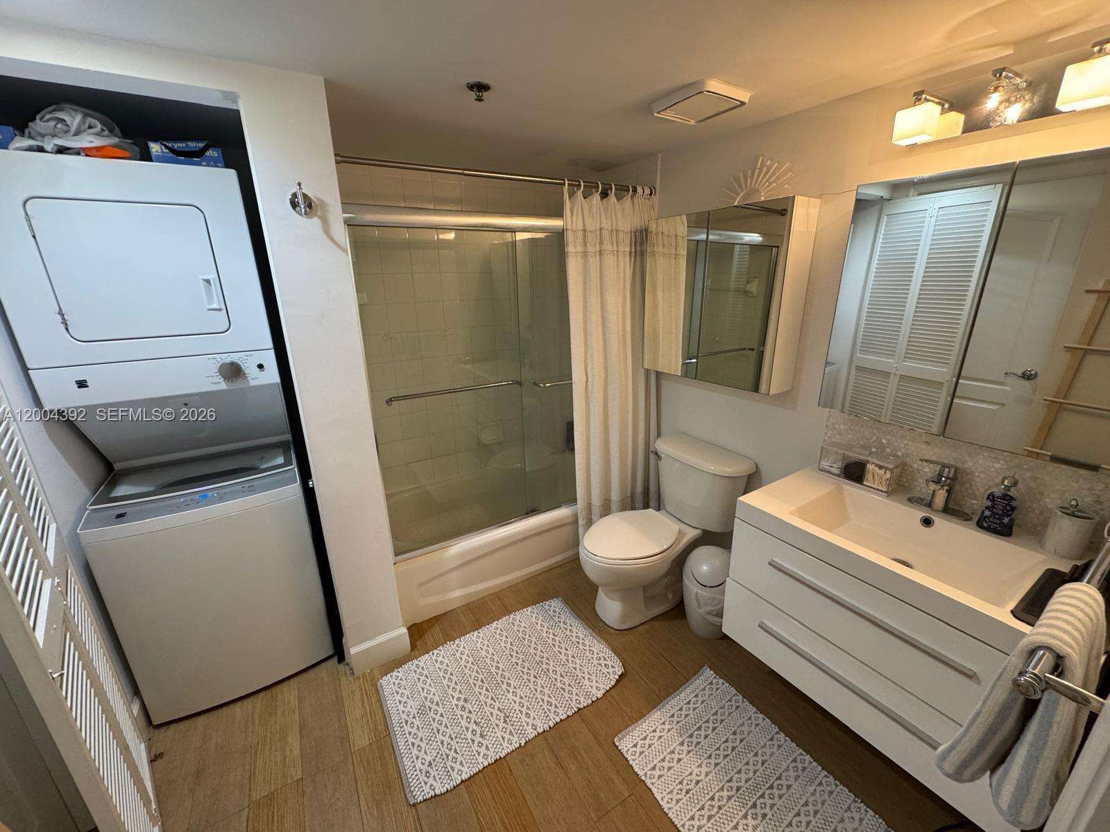 The Club At Brickell Bay at 1200 Brickell Bay Dr, Miami, FL 33131 - For Rent photo 9