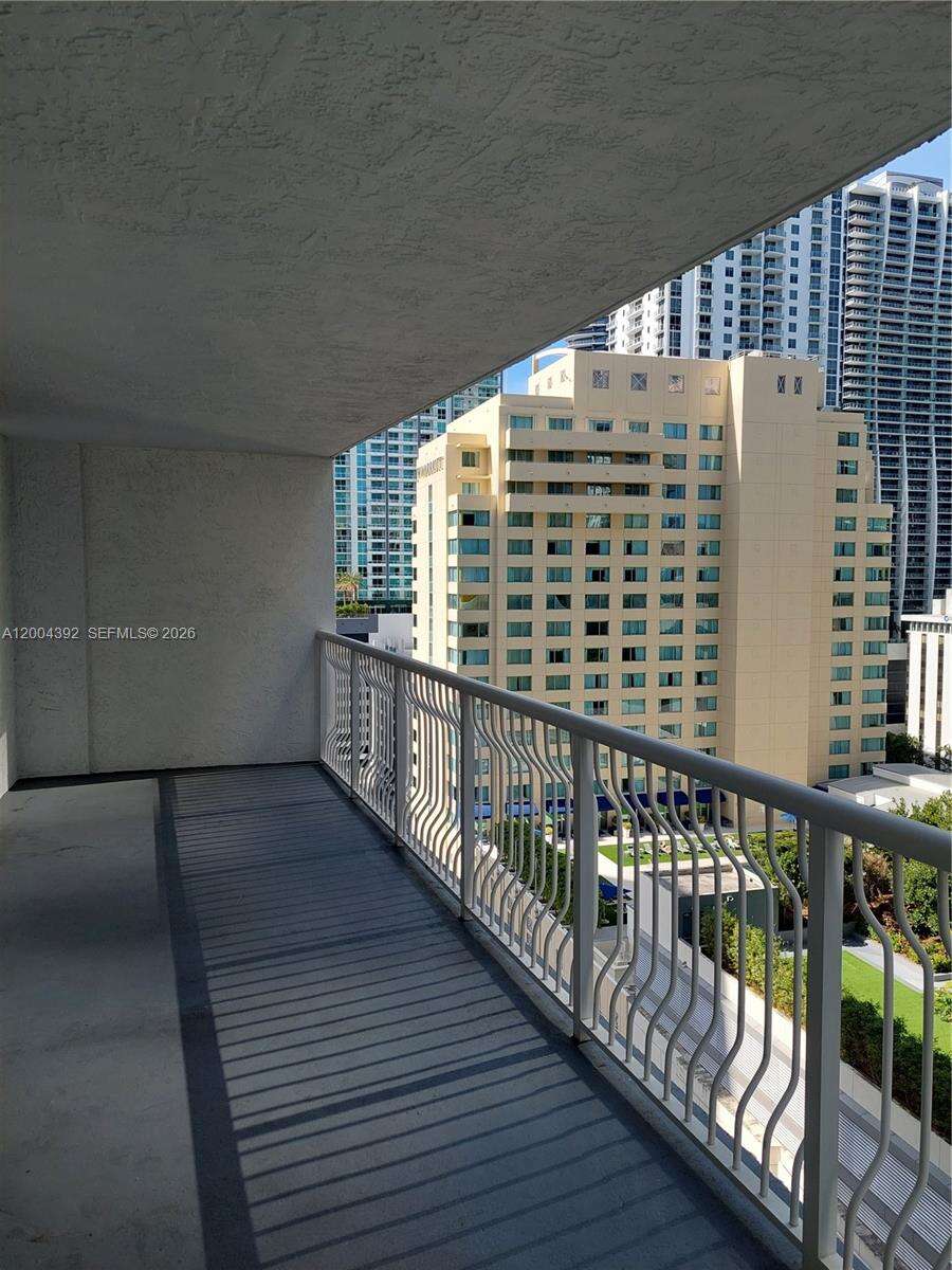 The Club At Brickell Bay at 1200 Brickell Bay Dr, Miami, FL 33131 - For Rent photo 10
