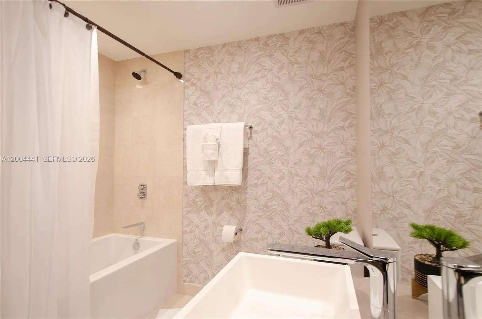 Brickell Flatiron at 1000 Brickell Plz, Miami, FL 33131 - For Rent photo 15