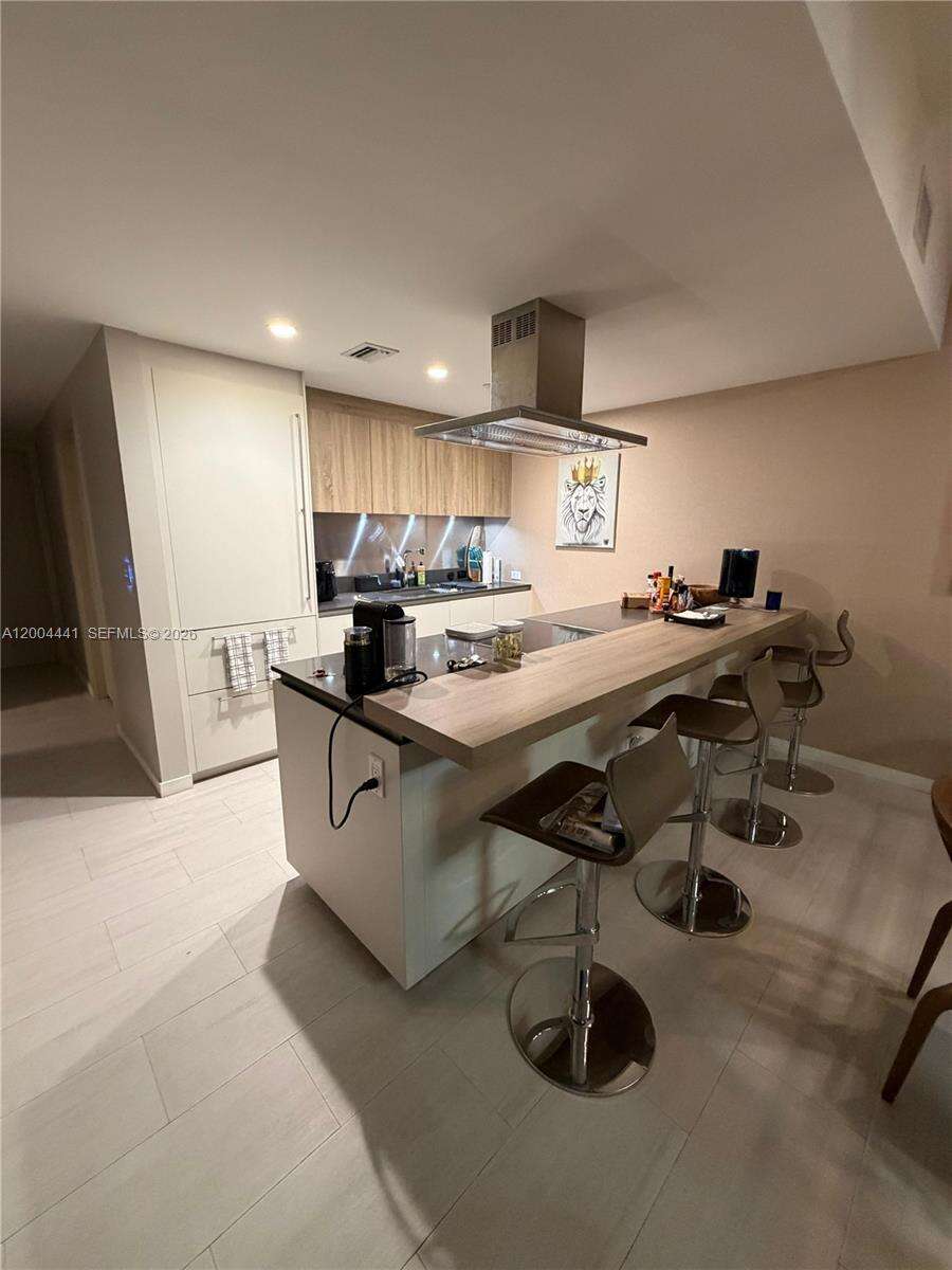 Brickell Flatiron at 1000 Brickell Plz, Miami, FL 33131 - For Rent photo 16