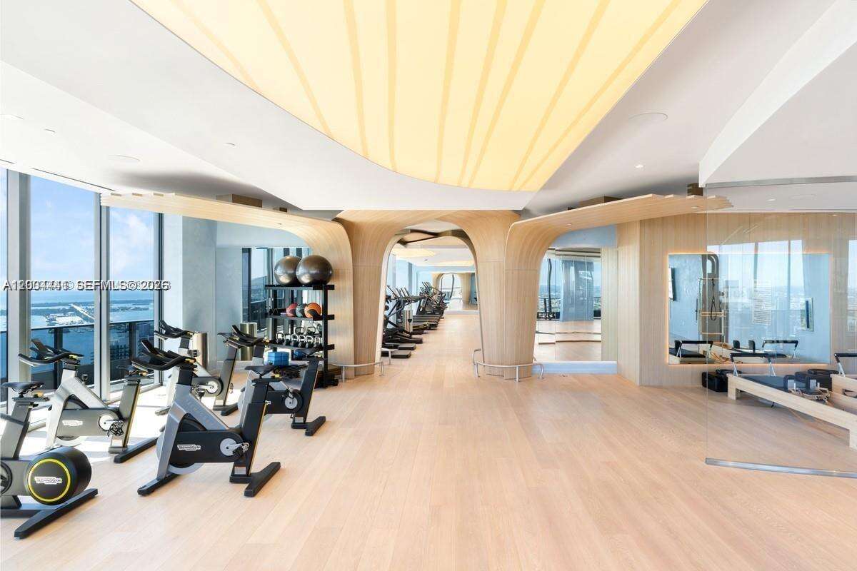 Brickell Flatiron at 1000 Brickell Plz, Miami, FL 33131 - For Rent photo 29