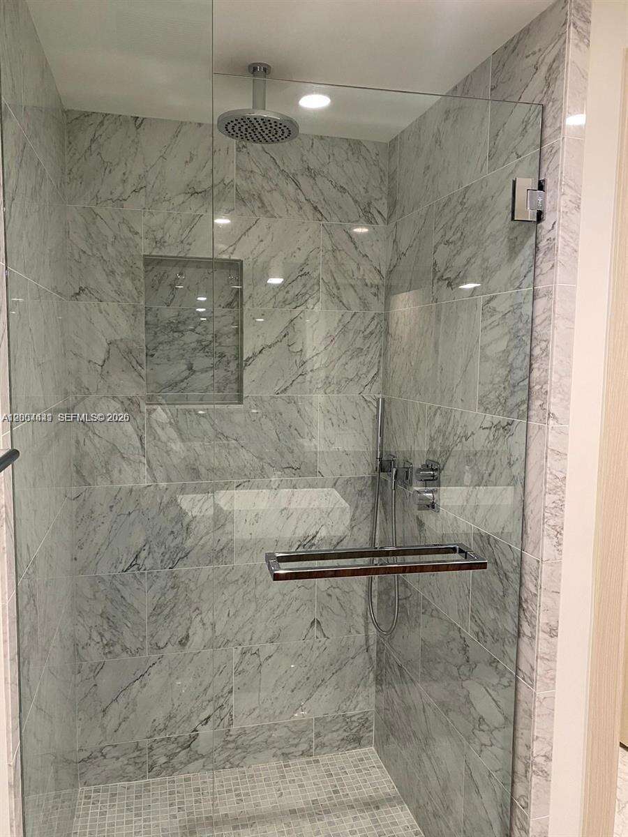 Brickell Flatiron at 1000 Brickell Plz, Miami, FL 33131 - For Rent photo 10