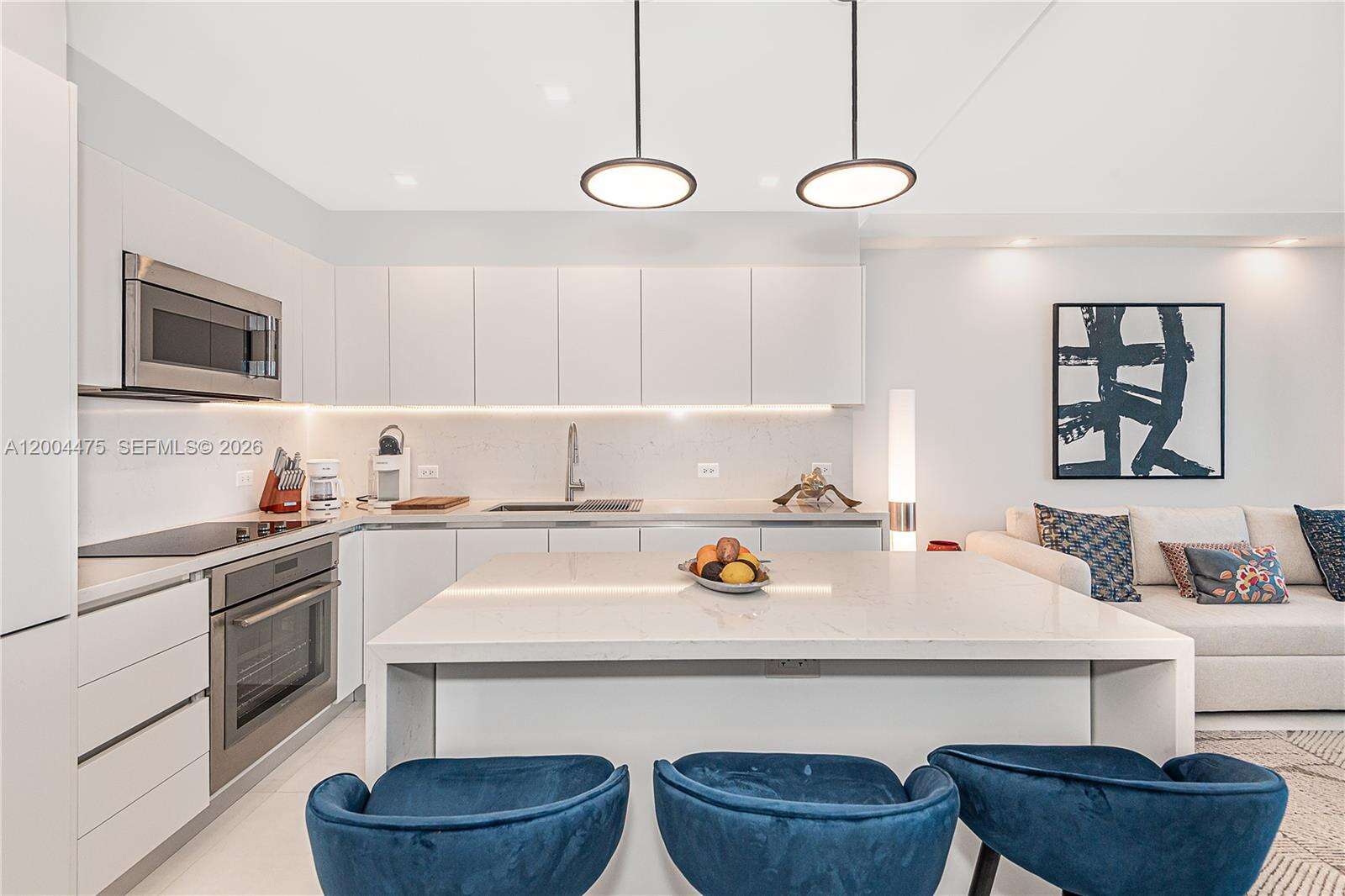 Roney Palace at 2301 Collins Ave, Miami Beach, FL 33139 - For Rent photo 12
