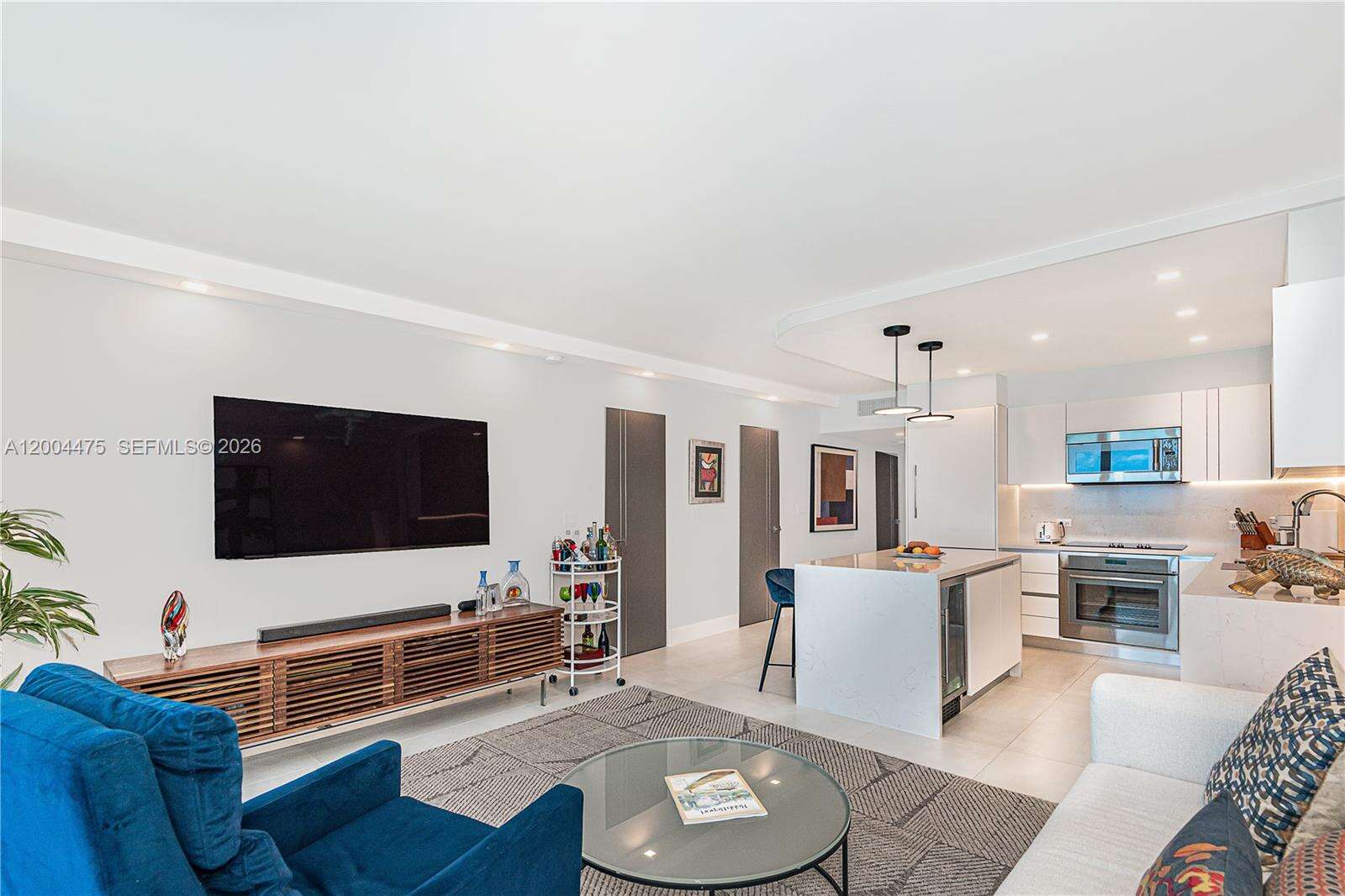 Roney Palace at 2301 Collins Ave, Miami Beach, FL 33139 - For Rent photo 7