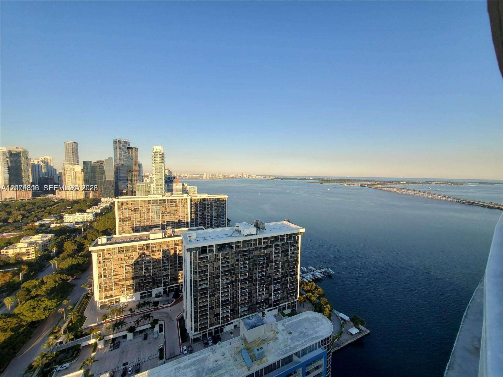 Skyline On Brickell at 2101 Brickell Ave, Miami, FL 33129 - For Rent photo 3
