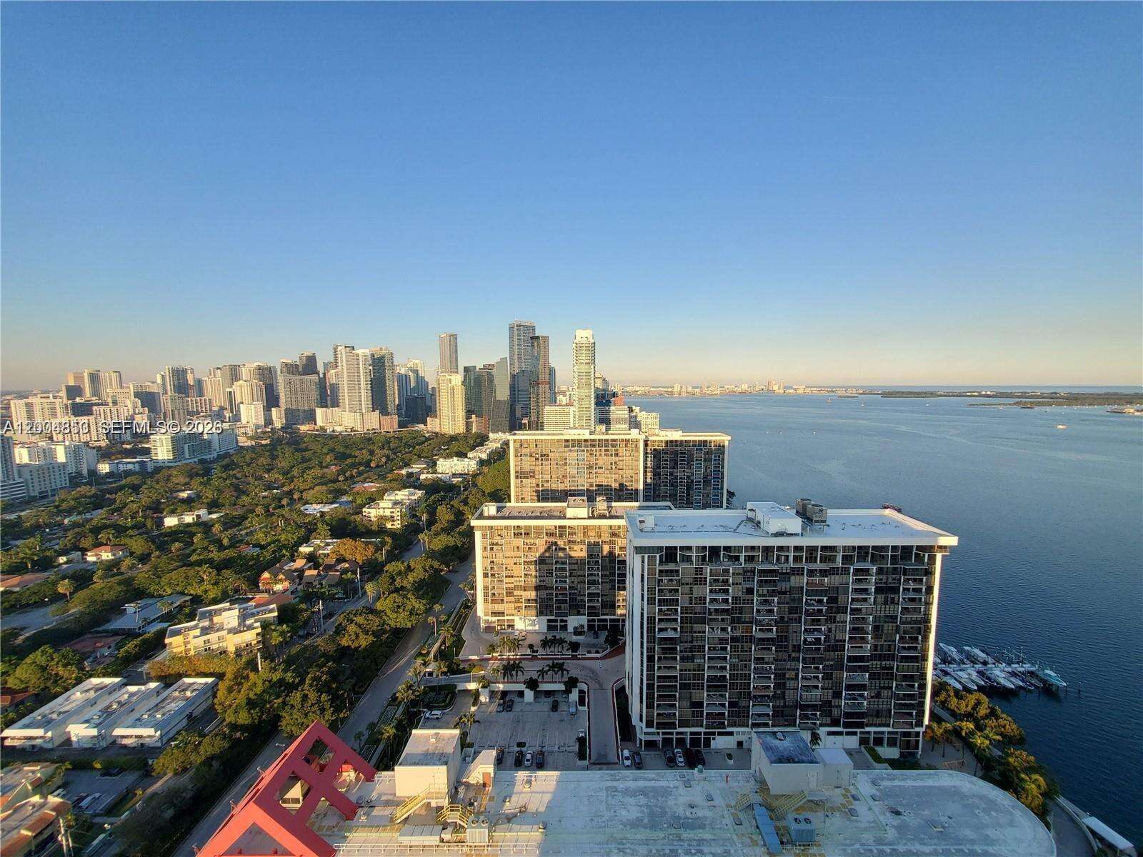 Skyline On Brickell at 2101 Brickell Ave, Miami, FL 33129 - For Rent photo 23