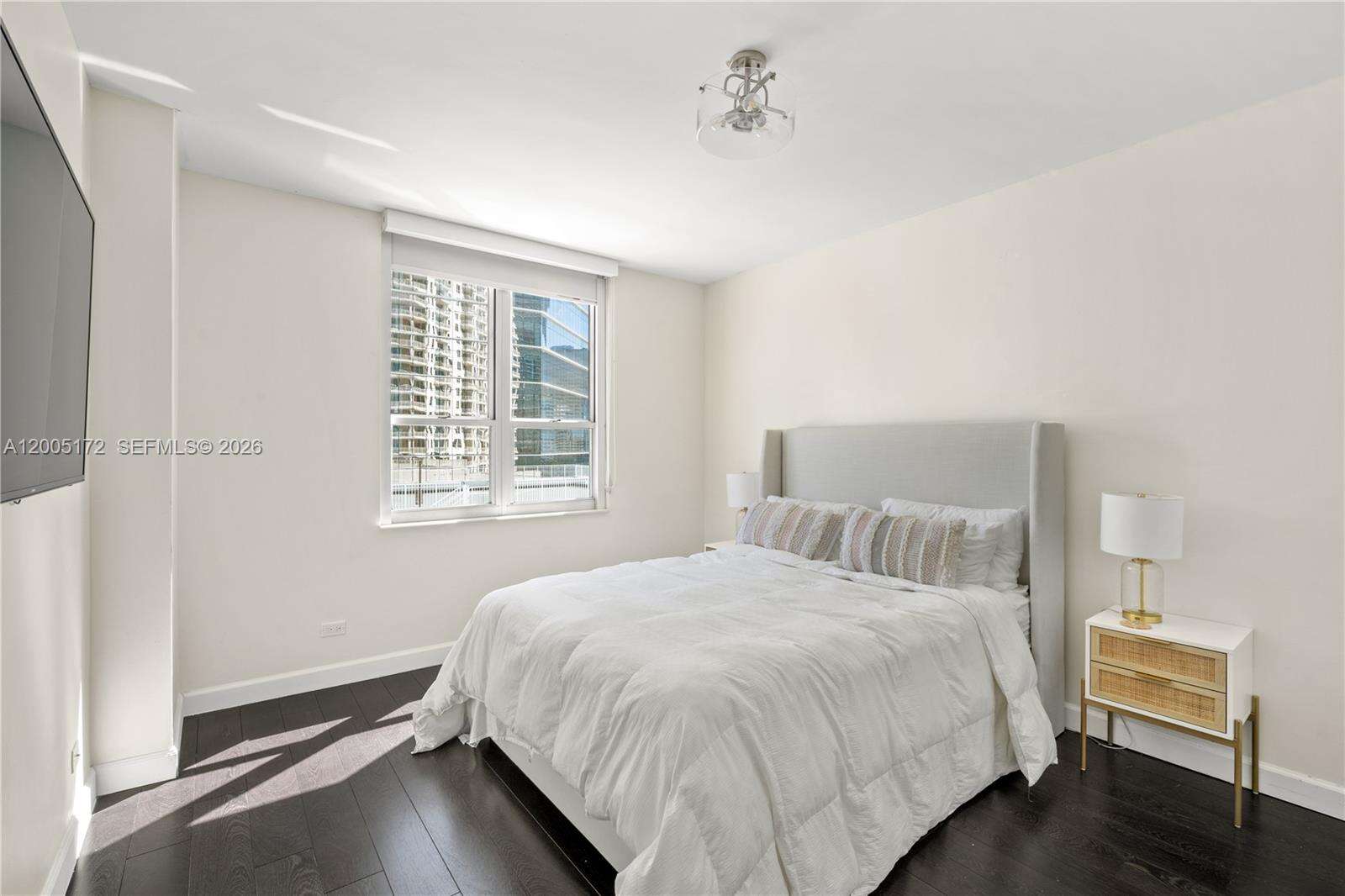 Courvoisier Courts at 701 Brickell Key Blvd, Miami, FL 33131 - For Rent photo 13