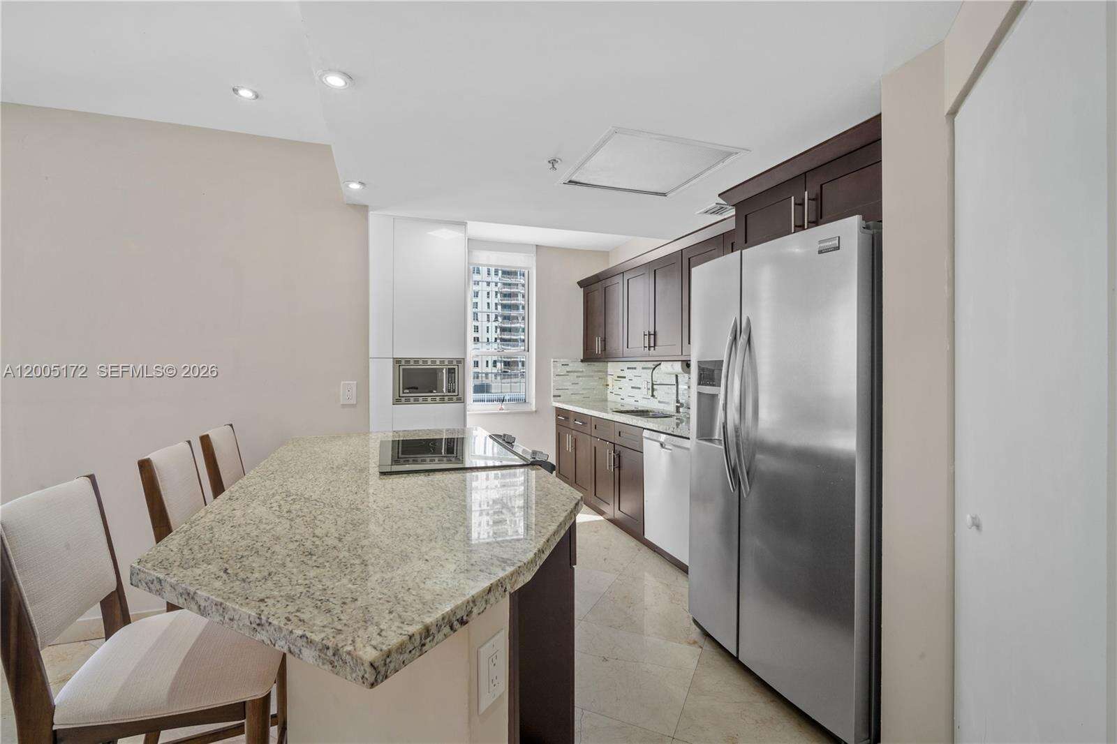 Courvoisier Courts at 701 Brickell Key Blvd, Miami, FL 33131 - For Rent photo 3