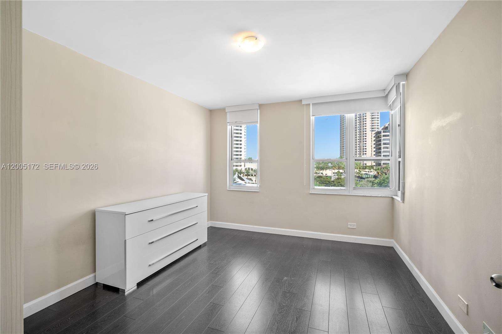 Courvoisier Courts at 701 Brickell Key Blvd, Miami, FL 33131 - For Rent photo 9
