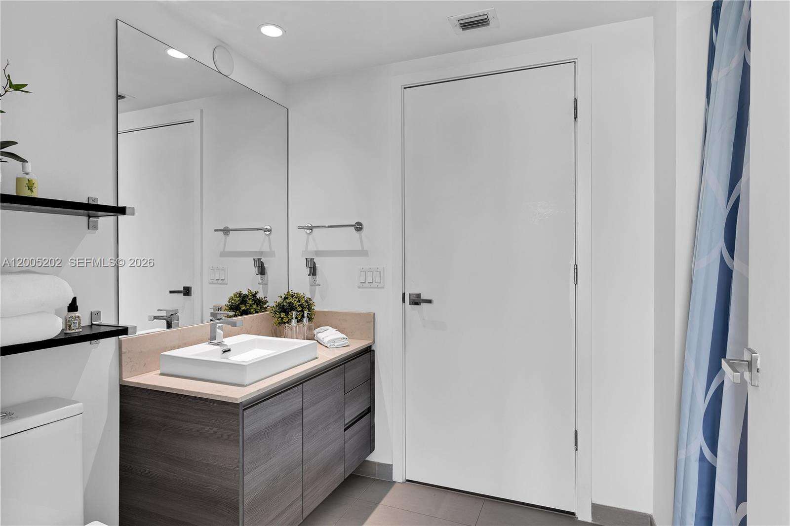 The Bond On Brickell at 1080 Brickell Ave, Miami, FL 33131 - For Rent photo 23