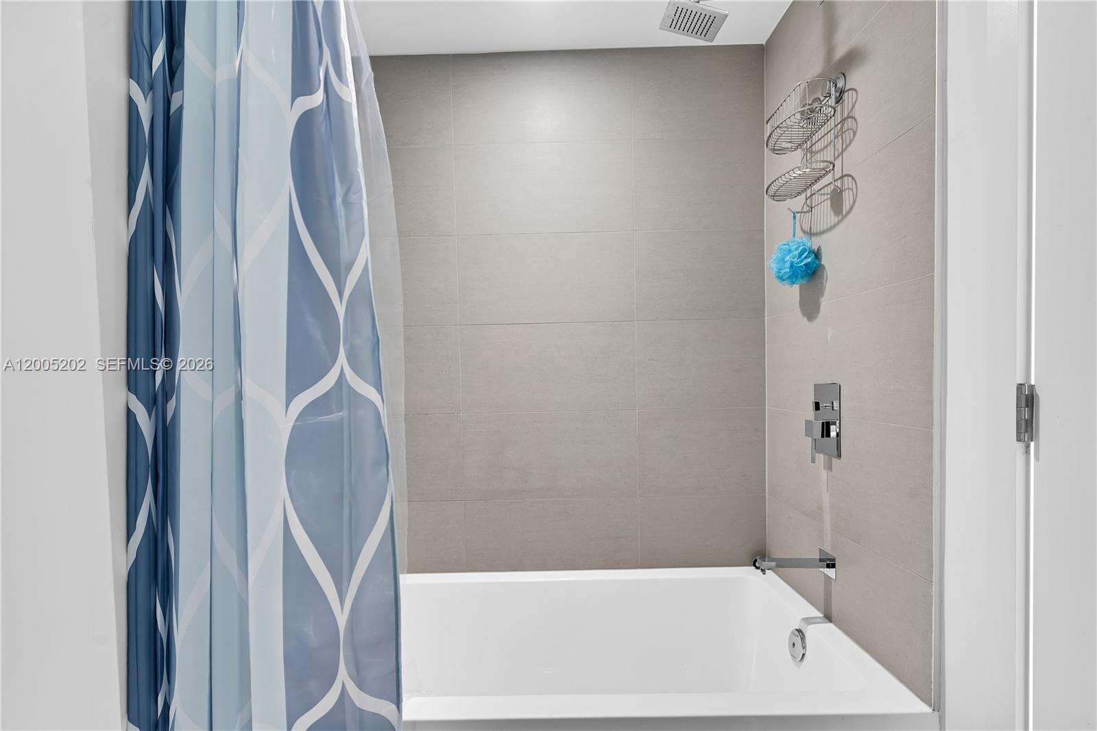 The Bond On Brickell at 1080 Brickell Ave, Miami, FL 33131 - For Rent photo 24