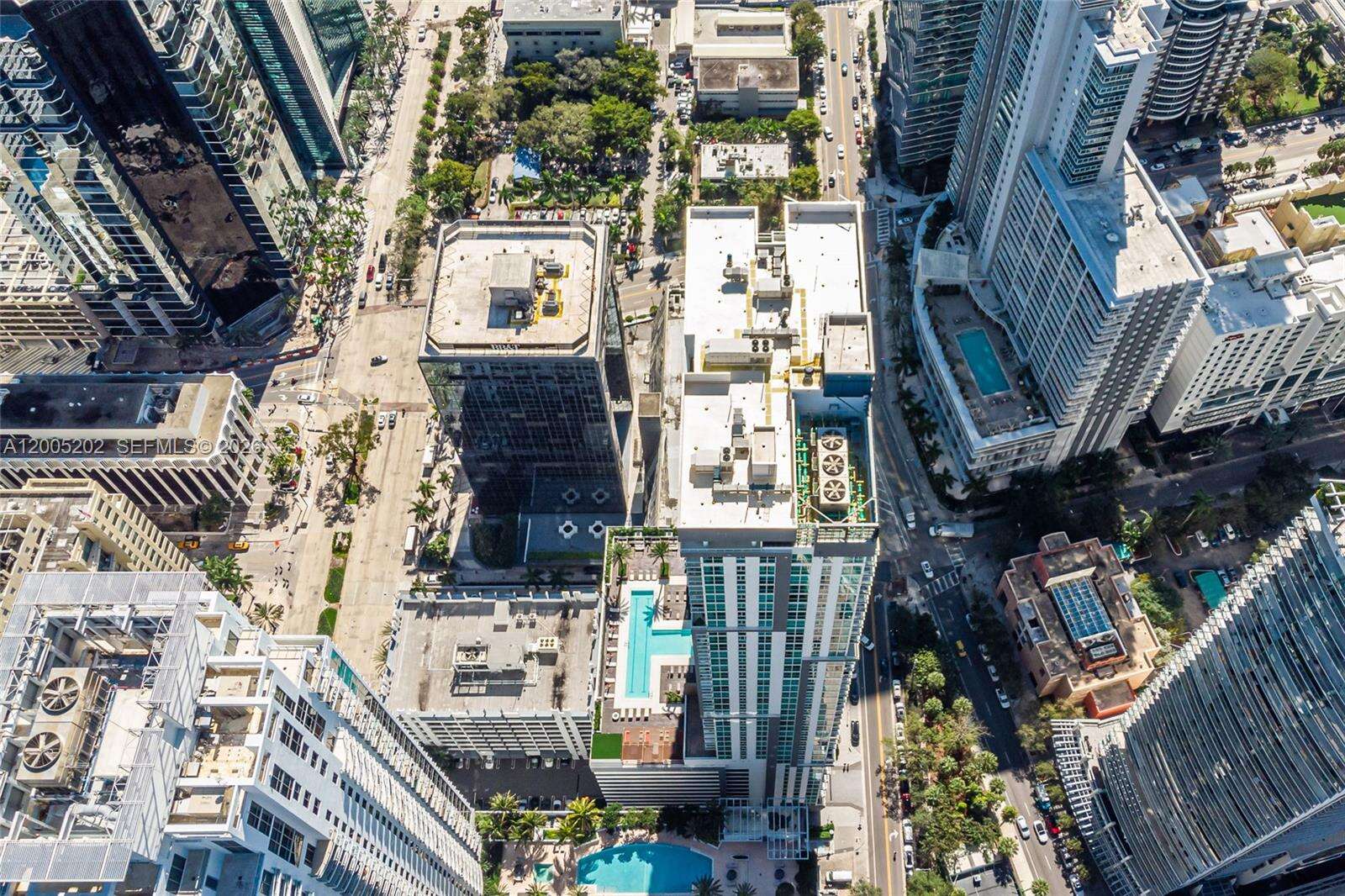 The Bond On Brickell at 1080 Brickell Ave, Miami, FL 33131 - For Rent photo 28