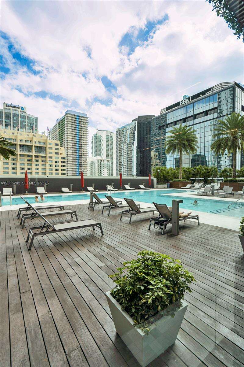 The Bond On Brickell at 1080 Brickell Ave, Miami, FL 33131 - For Rent photo 36
