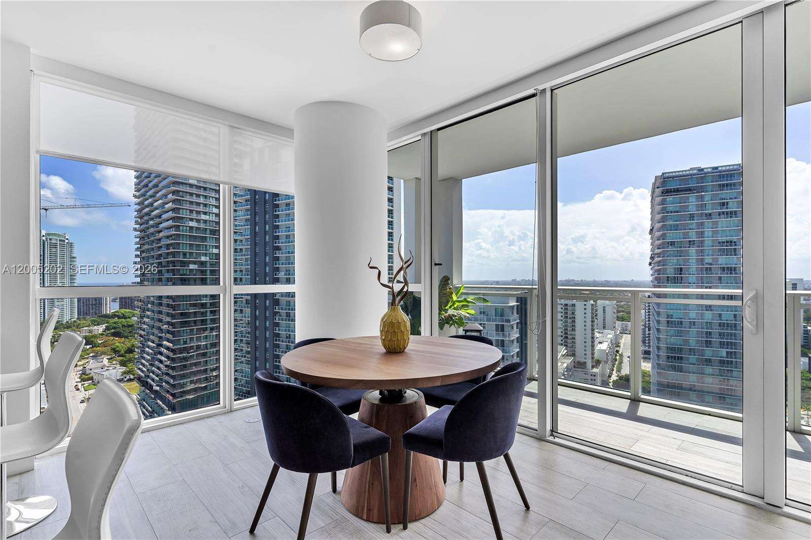 The Bond On Brickell at 1080 Brickell Ave, Miami, FL 33131 - For Rent photo 9