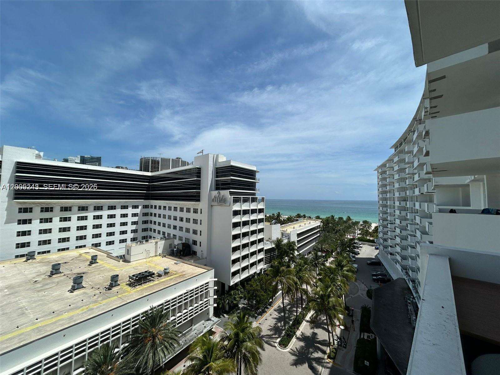 Decoplage at 100 Lincoln Rd, Miami Beach, FL 33139 - For Rent photo 11