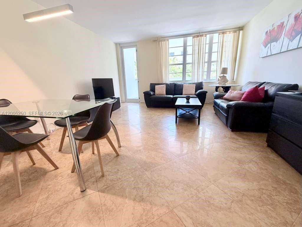 Decoplage at 100 Lincoln Rd, Miami Beach, FL 33139 - For Rent photo 1