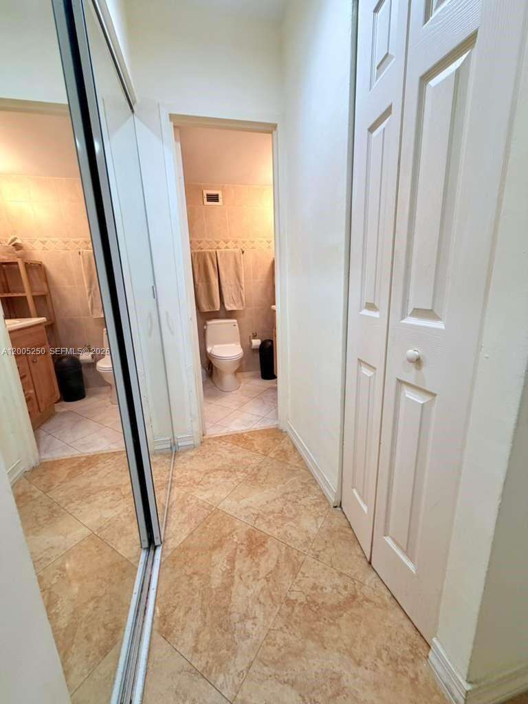 Decoplage at 100 Lincoln Rd, Miami Beach, FL 33139 - For Rent photo 5