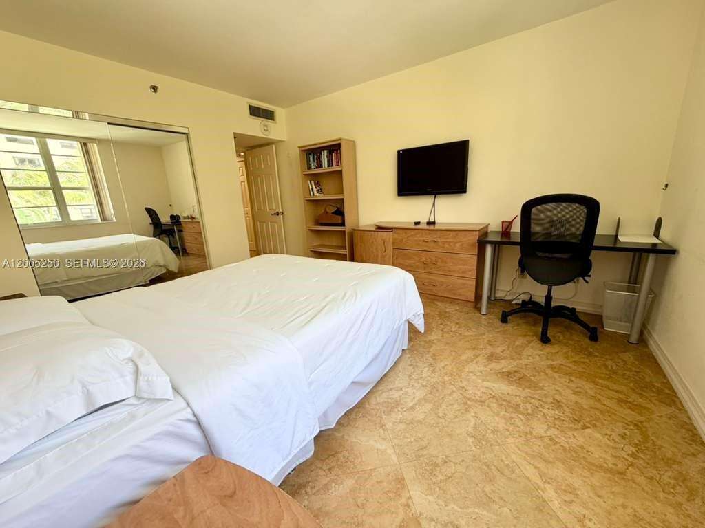 Decoplage at 100 Lincoln Rd, Miami Beach, FL 33139 - For Rent photo 6