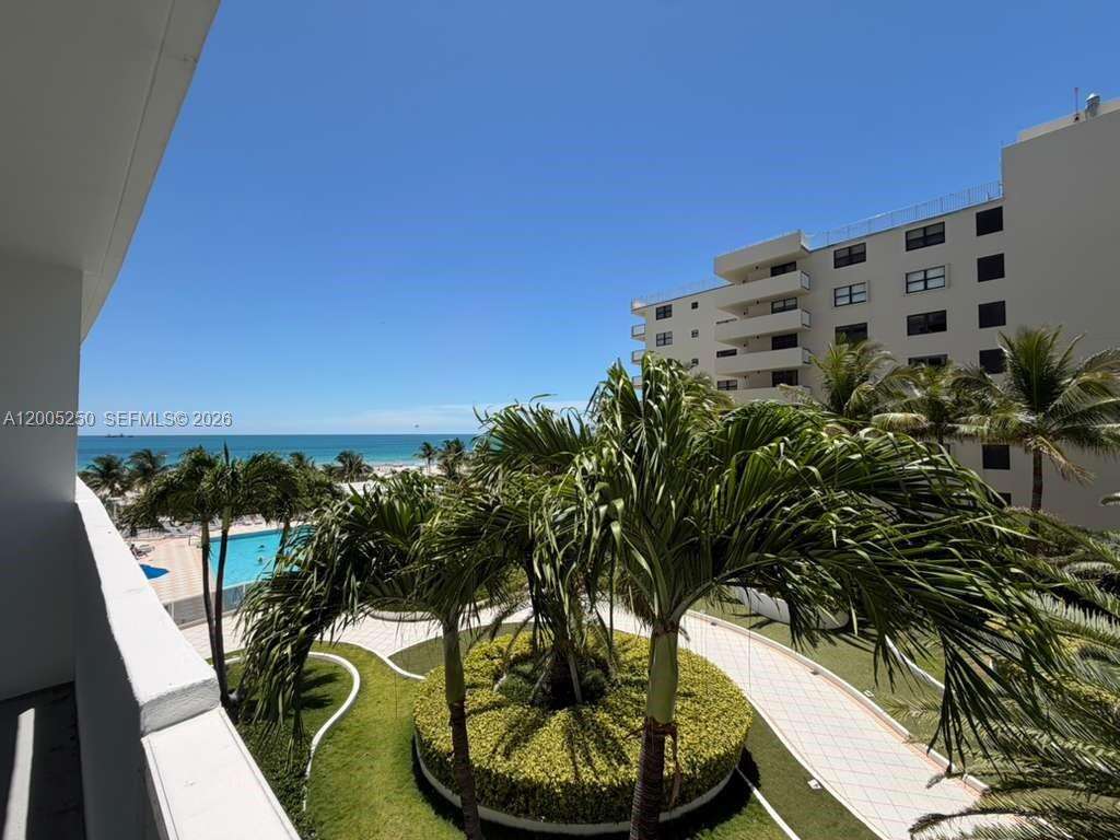 Decoplage at 100 Lincoln Rd, Miami Beach, FL 33139 - For Rent photo 10