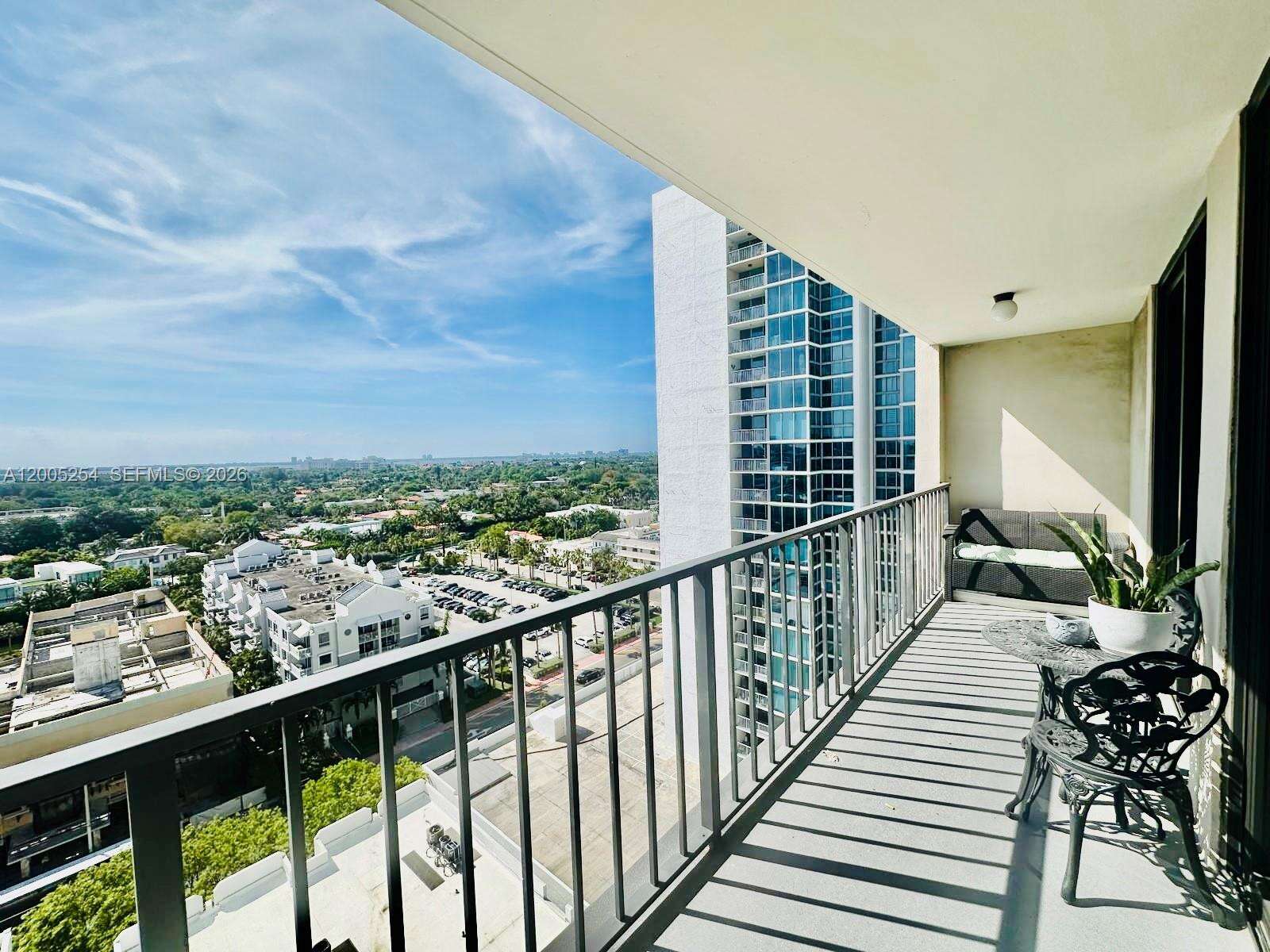 Oceanfront Plaza at 2625 Collins Ave, Miami Beach, FL 33140 - For Rent photo 11