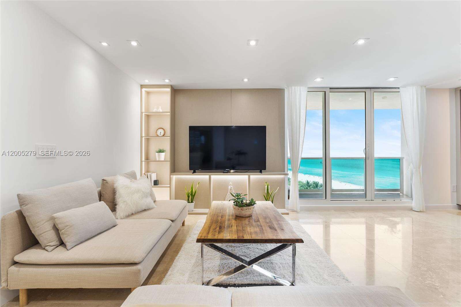 Roney Palace at 2301 Collins, Miami Beach, FL 33139 - For Rent photo 3