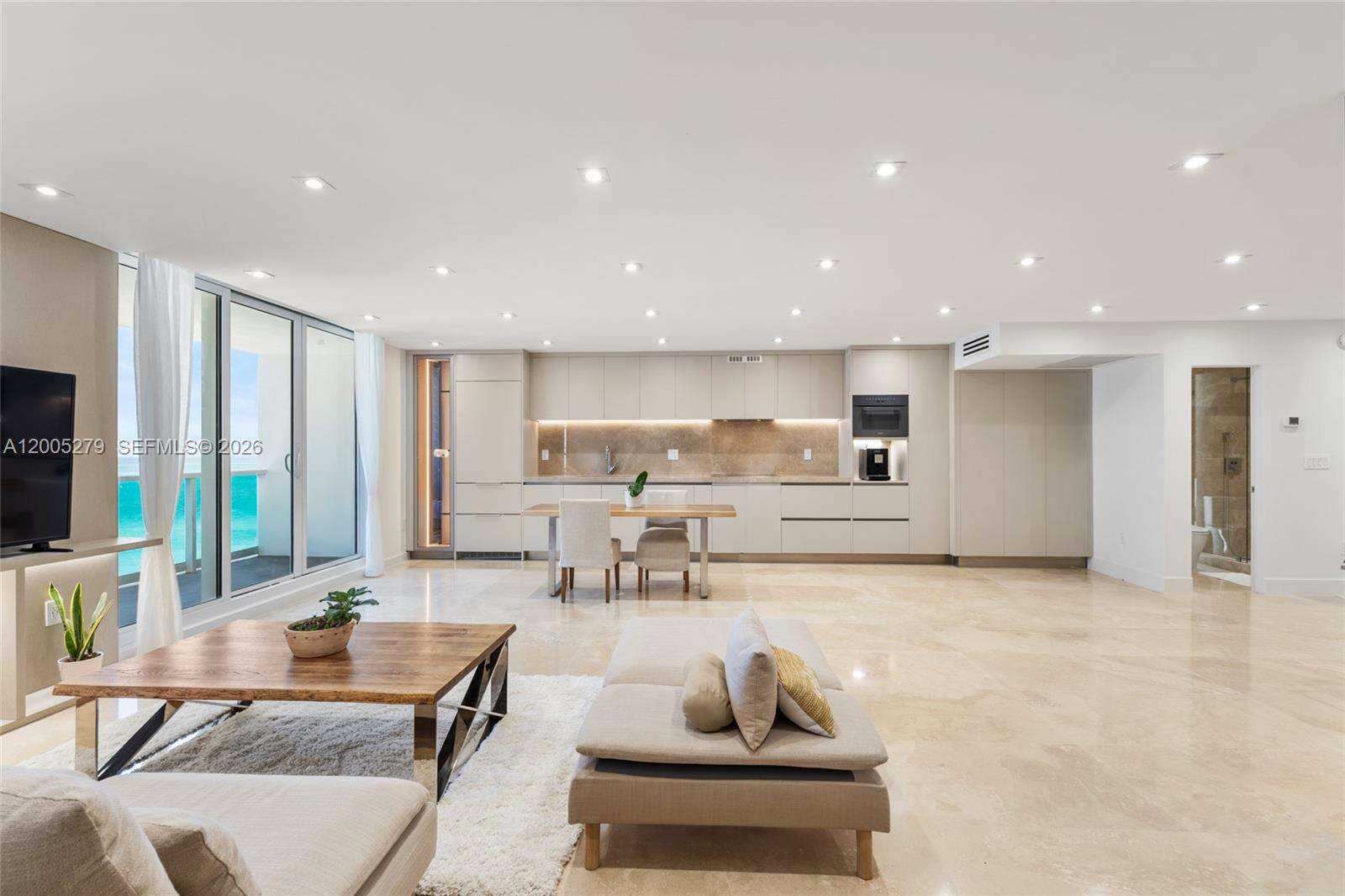 Roney Palace at 2301 Collins, Miami Beach, FL 33139 - For Rent photo 4