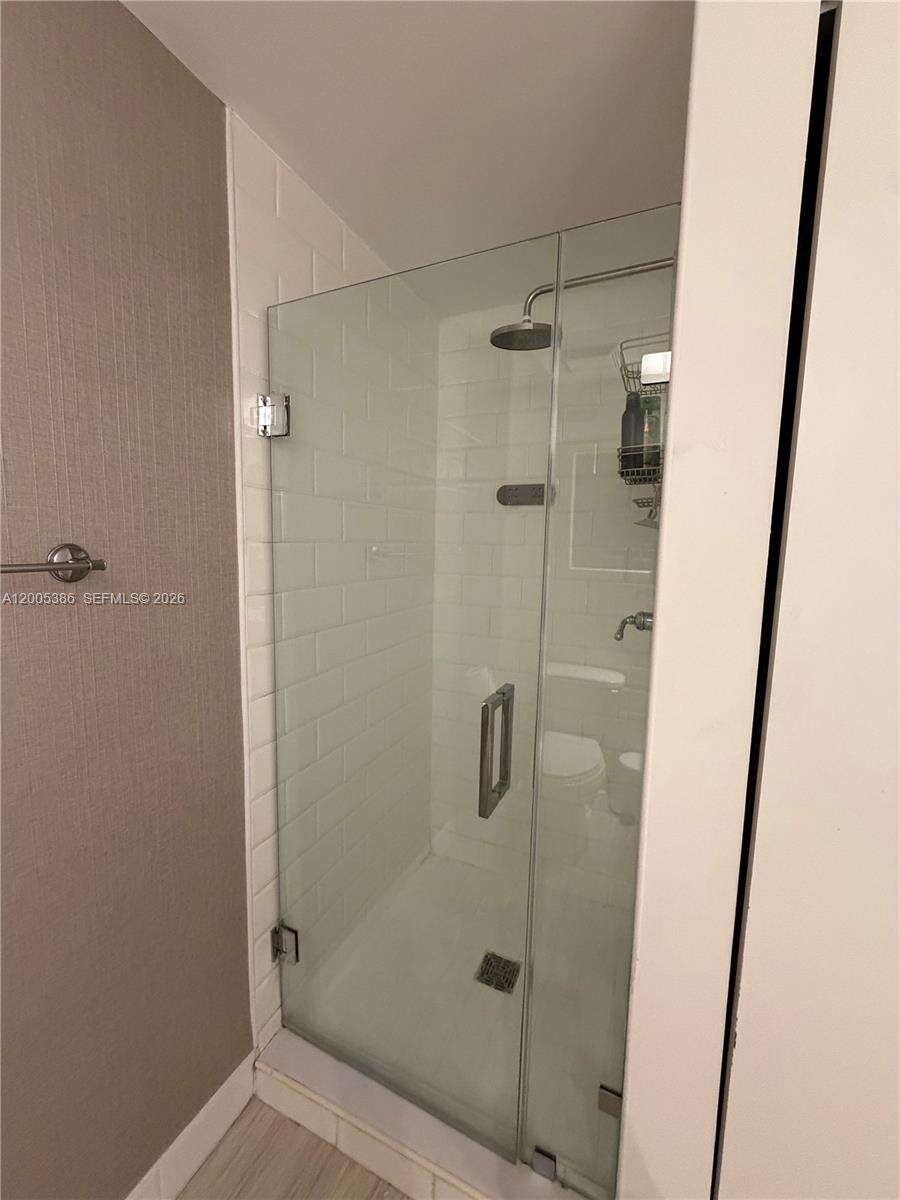 Neo Vertika at 690 1 Ct, Miami, FL 33130 - For Rent photo 15