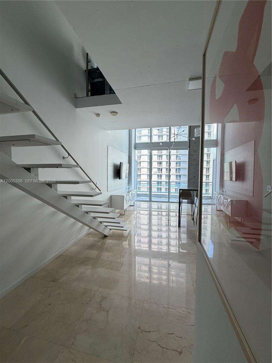 Neo Vertika at 690 1 Ct, Miami, FL 33130 - For Rent photo 4