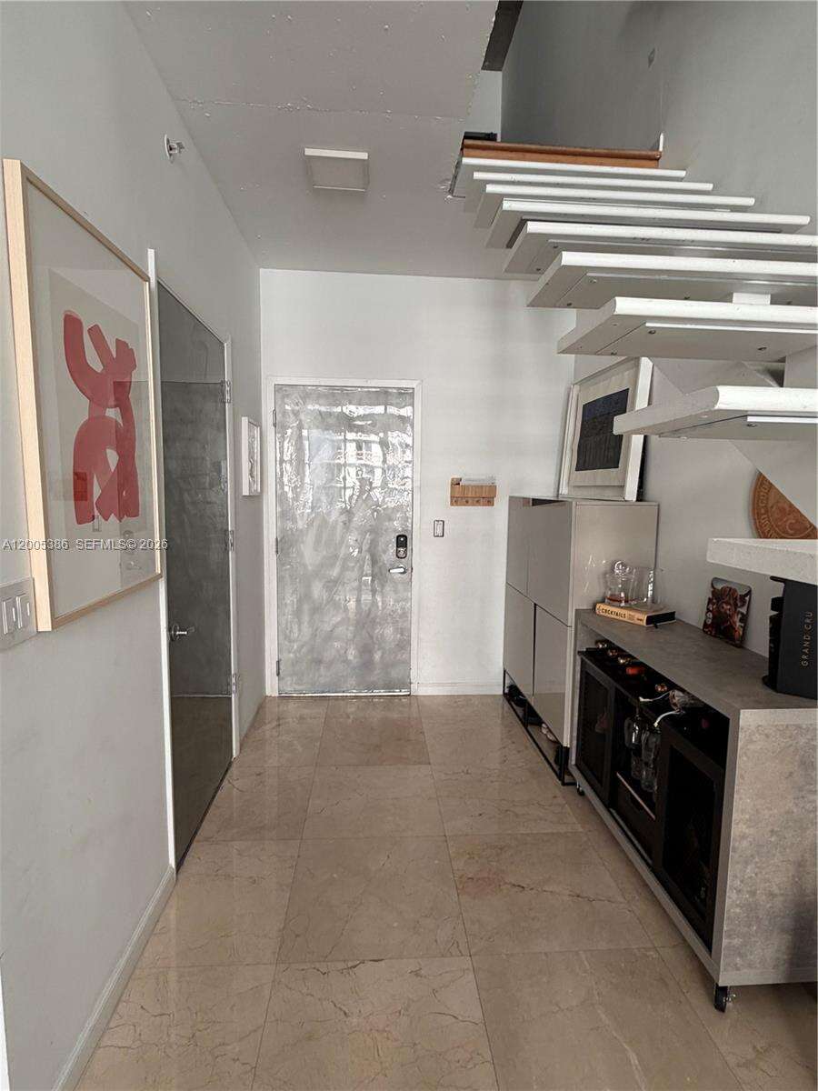Neo Vertika at 690 1 Ct, Miami, FL 33130 - For Rent photo 5