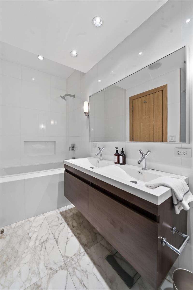 Roney Palace at 2301 Collins, Miami Beach, FL 33139 - For Rent photo 12