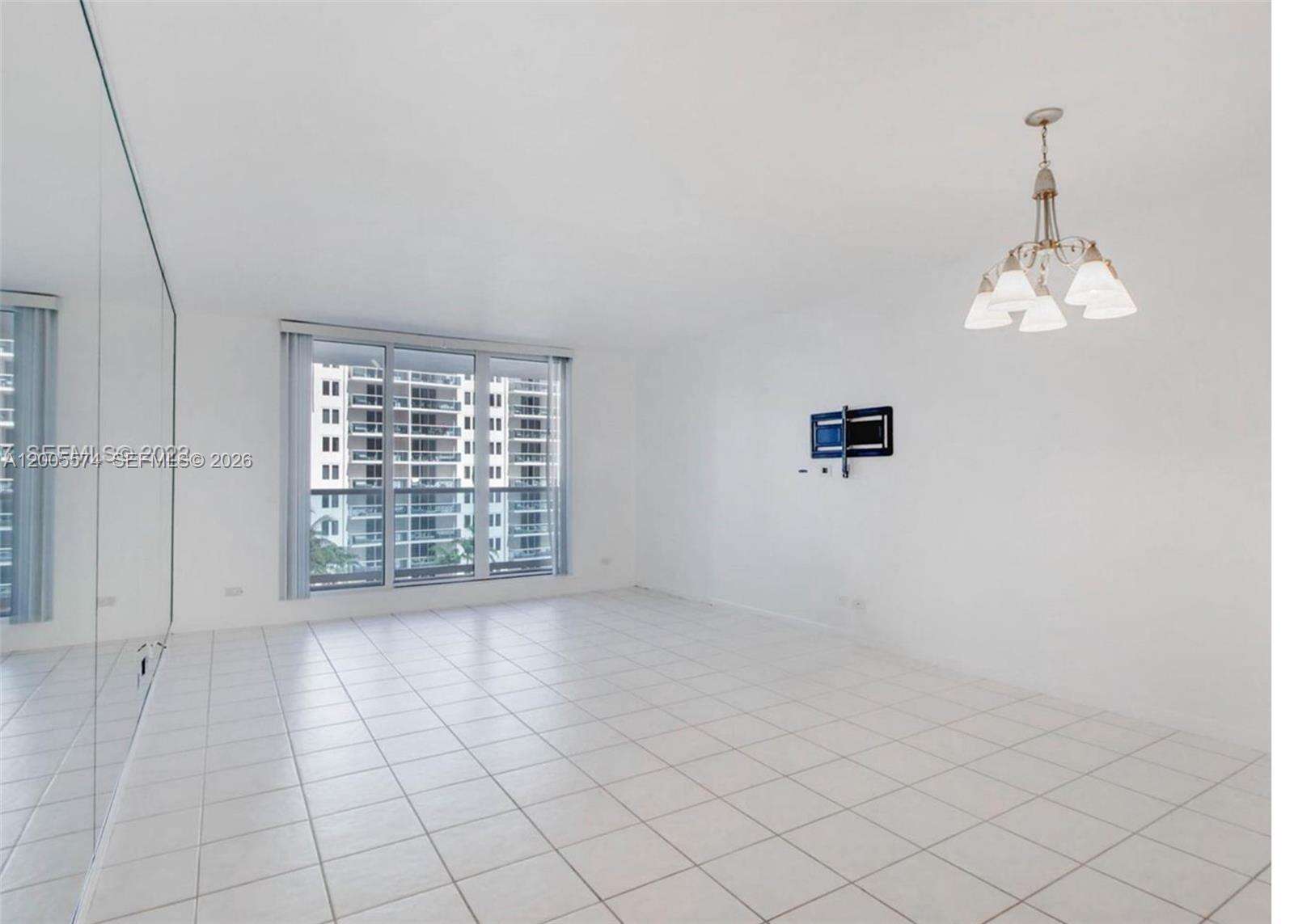 Roney Palace at 2301 Collins Ave, Miami Beach, FL 33139 - For Rent photo 3