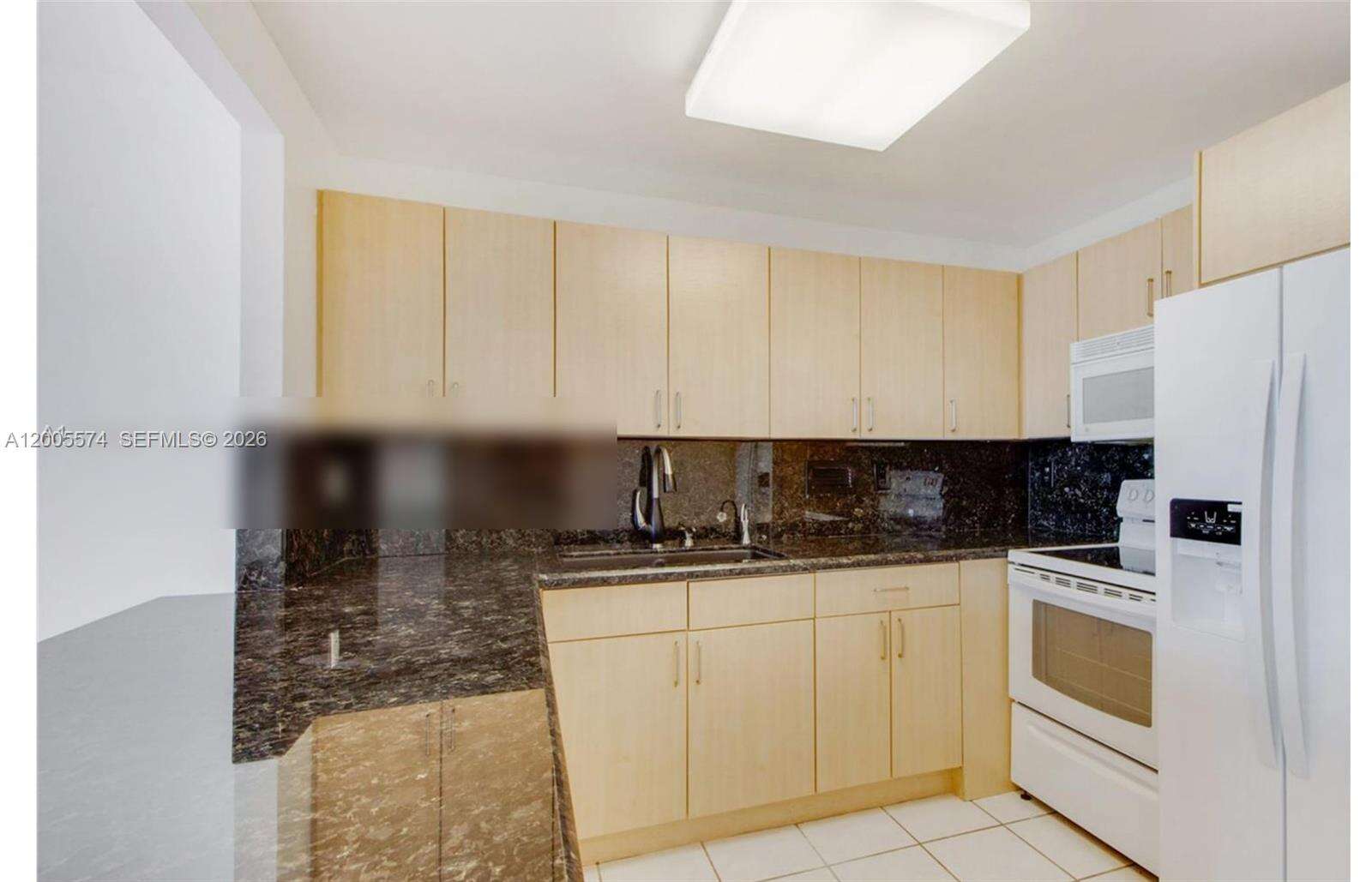 Roney Palace at 2301 Collins Ave, Miami Beach, FL 33139 - For Rent photo 5