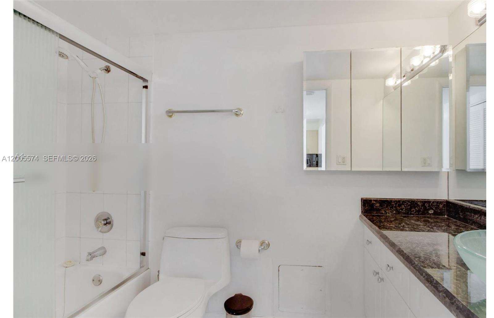 Roney Palace at 2301 Collins Ave, Miami Beach, FL 33139 - For Rent photo 9