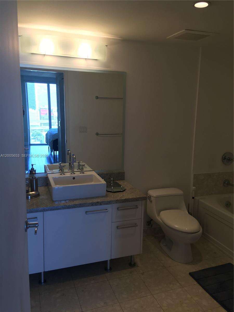 Latitude On The River at 185 7 St, Miami, FL 33130 - For Rent photo 11