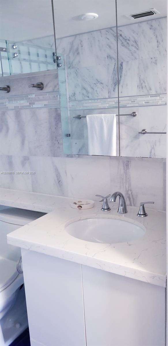 The Yacht Club At Aventura at 19901 Country Club Dr, Aventura, FL 33180 - For Rent photo 19