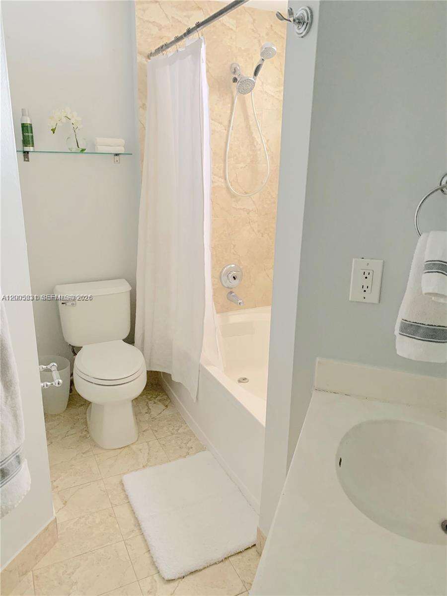Village By The Bay at 3245 184 St, Aventura, FL 33160 - For Rent photo 17
