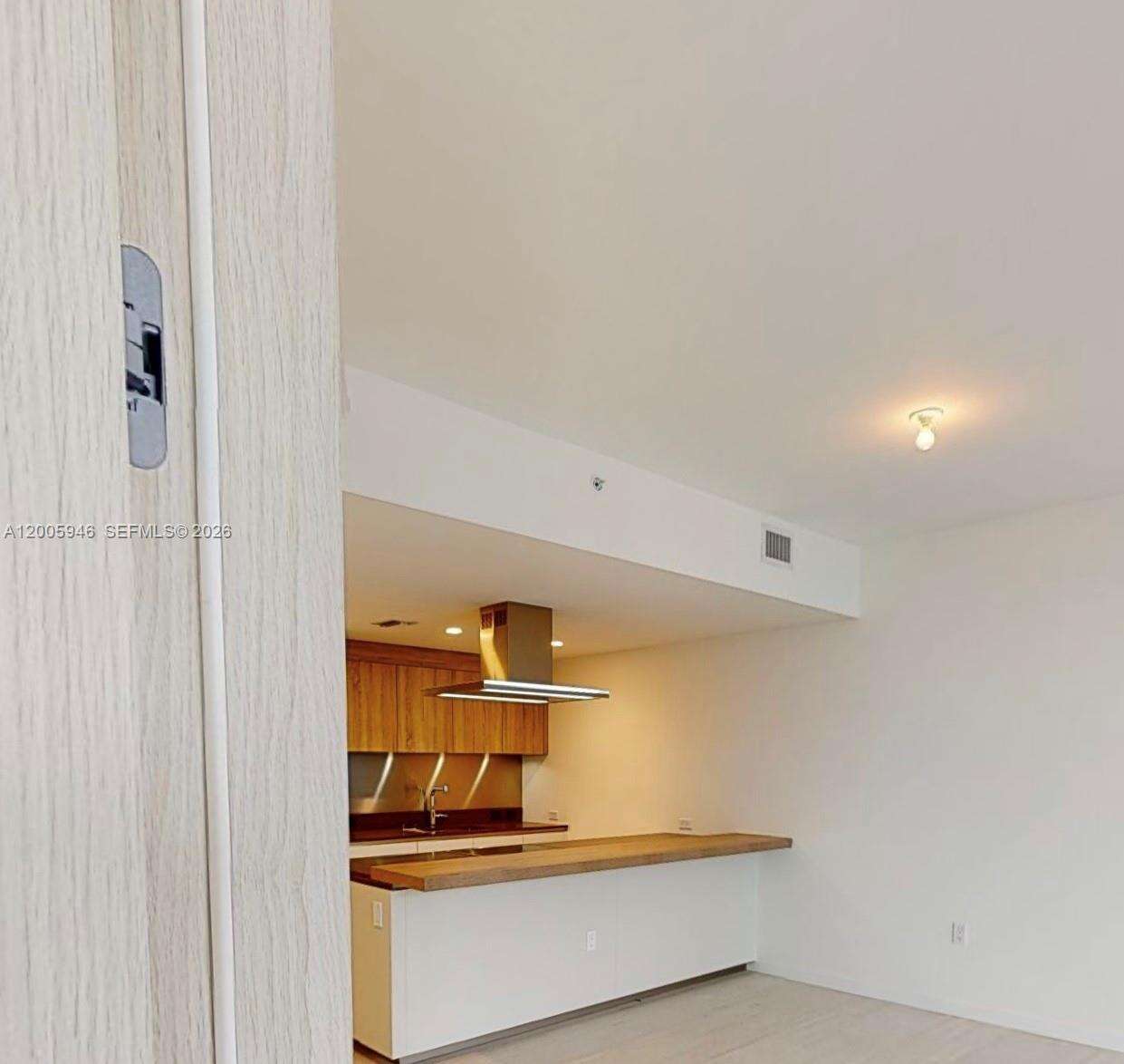 Brickell Flatiron at 1000 Brickell Plz, Miami, FL 33131 - For Rent photo 22