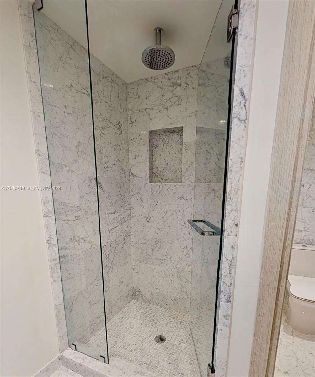 Brickell Flatiron at 1000 Brickell Plz, Miami, FL 33131 - For Rent photo 30