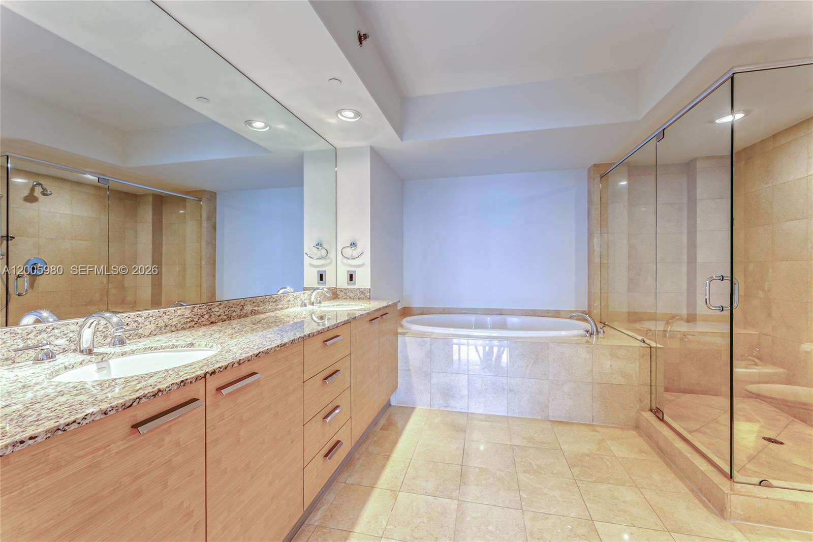 The Beach Club Two at 1830 Ocean Dr, Hallandale Beach, FL 33009 - For Rent photo 11