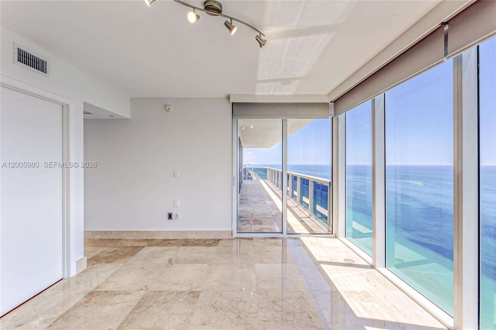 The Beach Club Two at 1830 Ocean Dr, Hallandale Beach, FL 33009 - For Rent photo 15