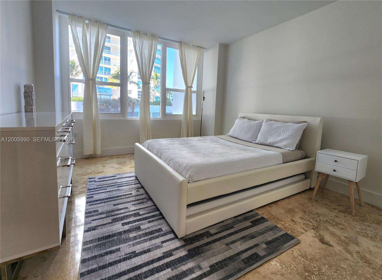 Alexander Towers at 3505 Ocean Dr, Hollywood, FL 33019 - For Rent photo 19