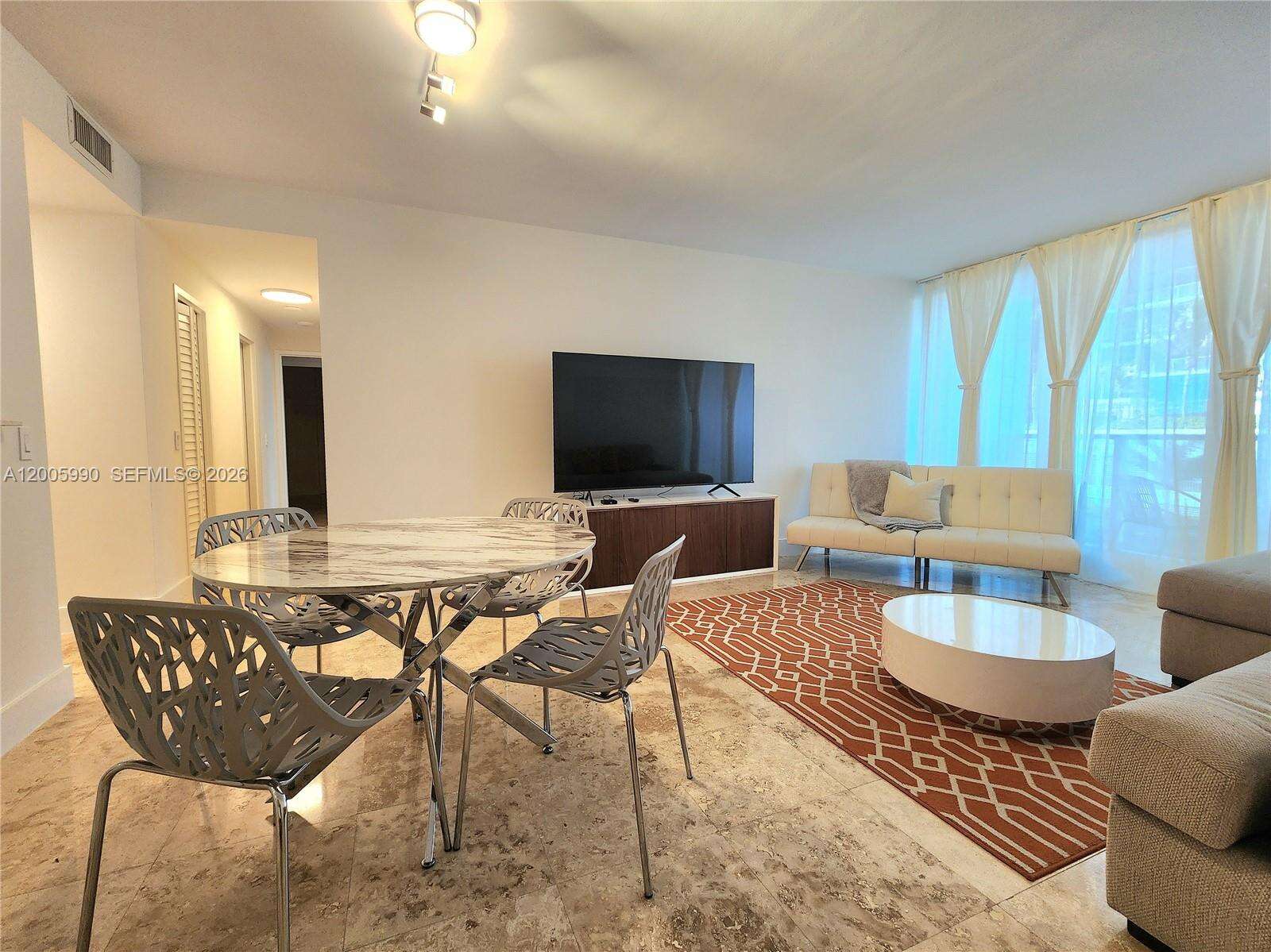 Alexander Towers at 3505 Ocean Dr, Hollywood, FL 33019 - For Rent photo 3