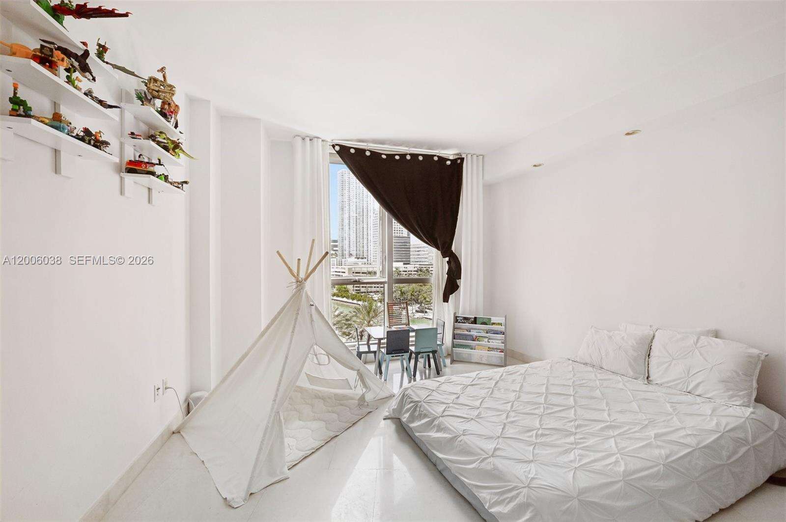 Carbonell at 901 Brickell Key Blvd, Miami, FL 33131 - For Rent photo 16