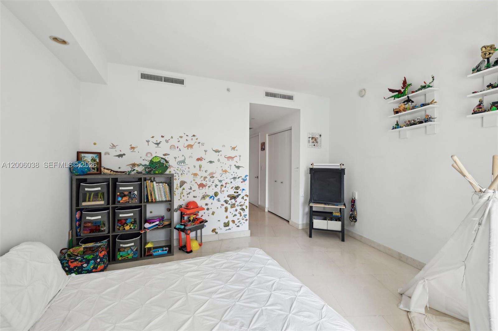 Carbonell at 901 Brickell Key Blvd, Miami, FL 33131 - For Rent photo 17
