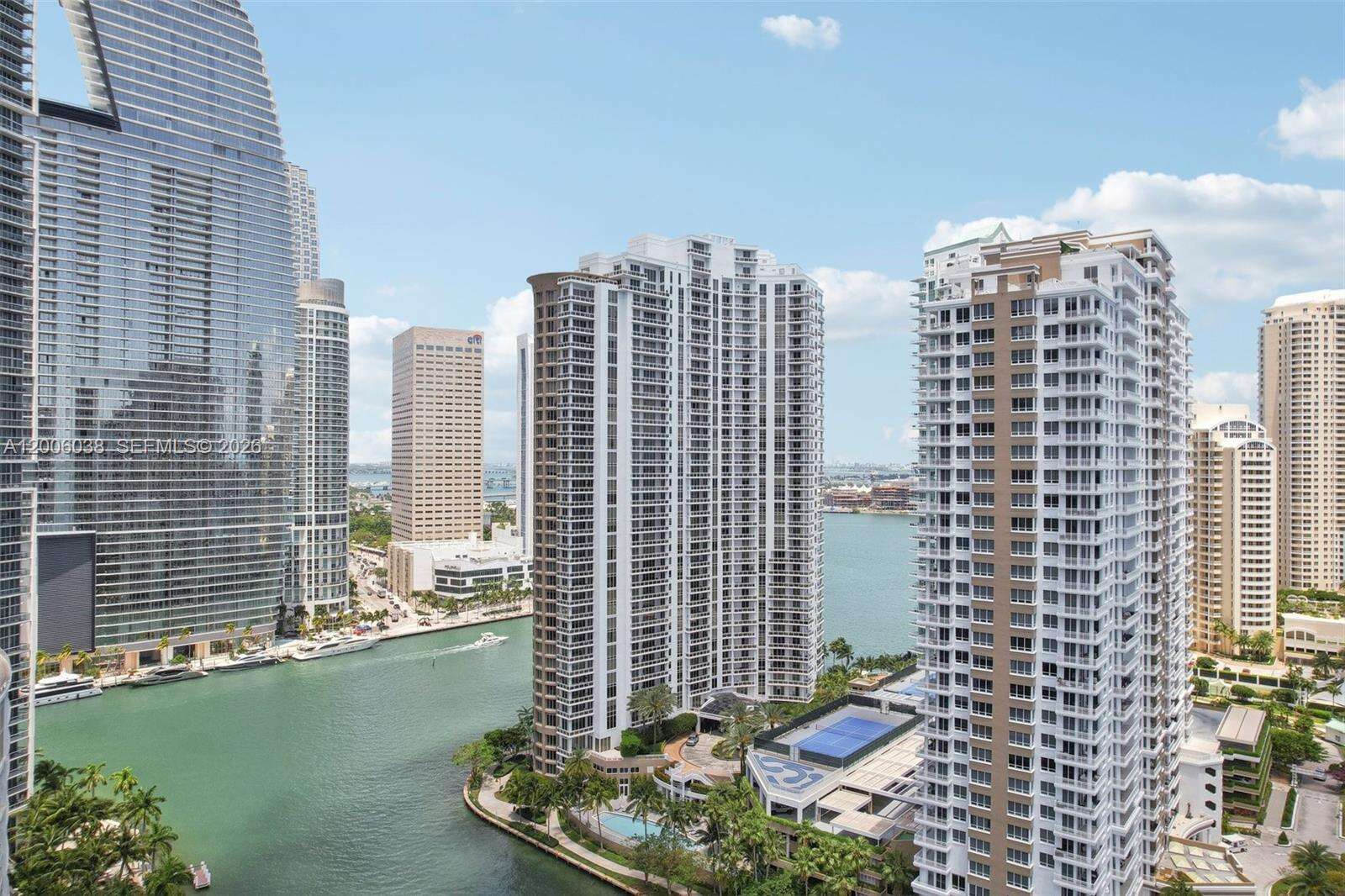 Carbonell at 901 Brickell Key Blvd, Miami, FL 33131 - For Rent photo 21