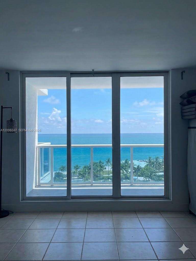 Roney Palace at 2301 Collins Ave, Miami Beach, FL 33139 - For Rent photo 1
