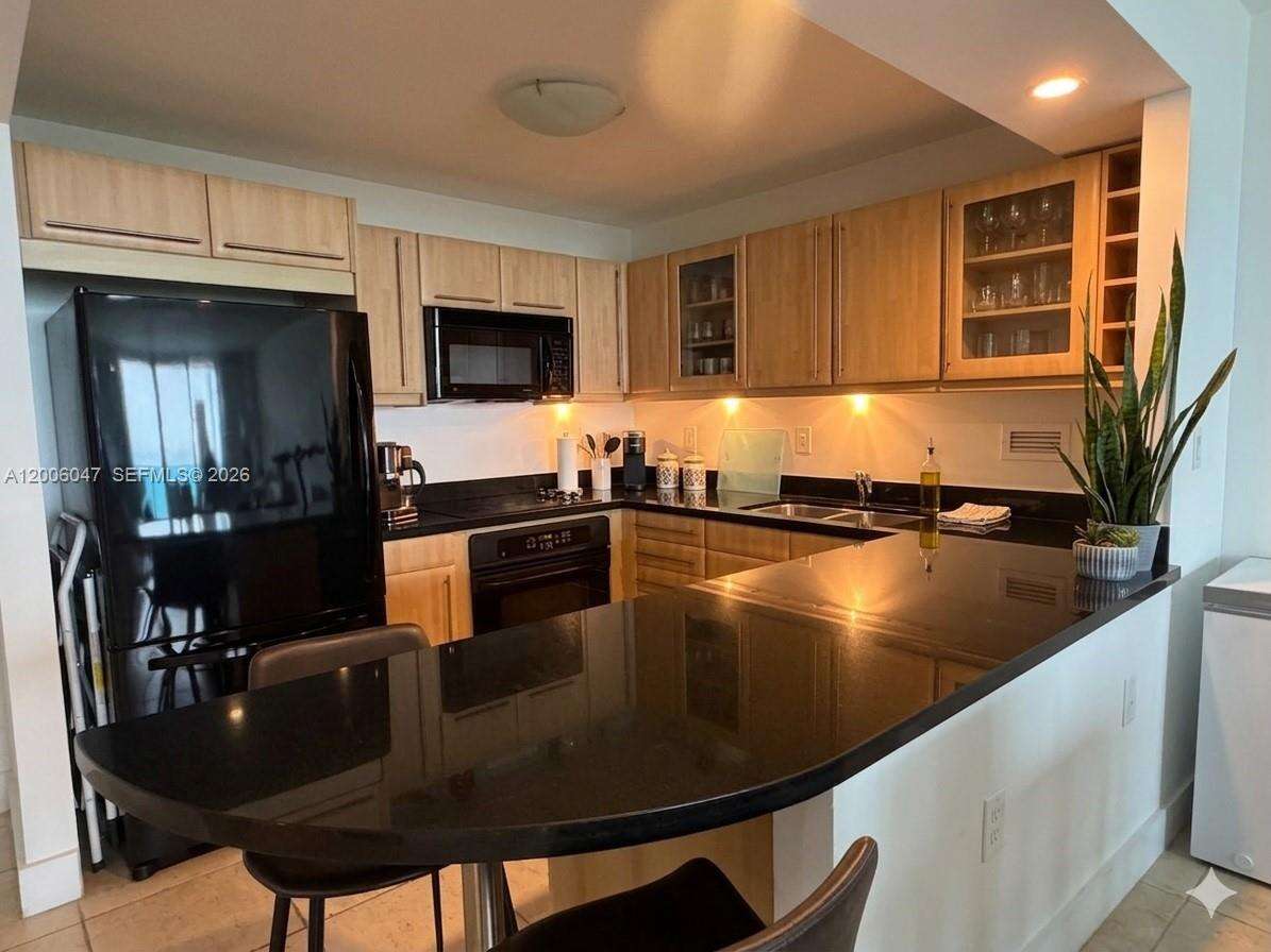 Roney Palace at 2301 Collins Ave, Miami Beach, FL 33139 - For Rent photo 3
