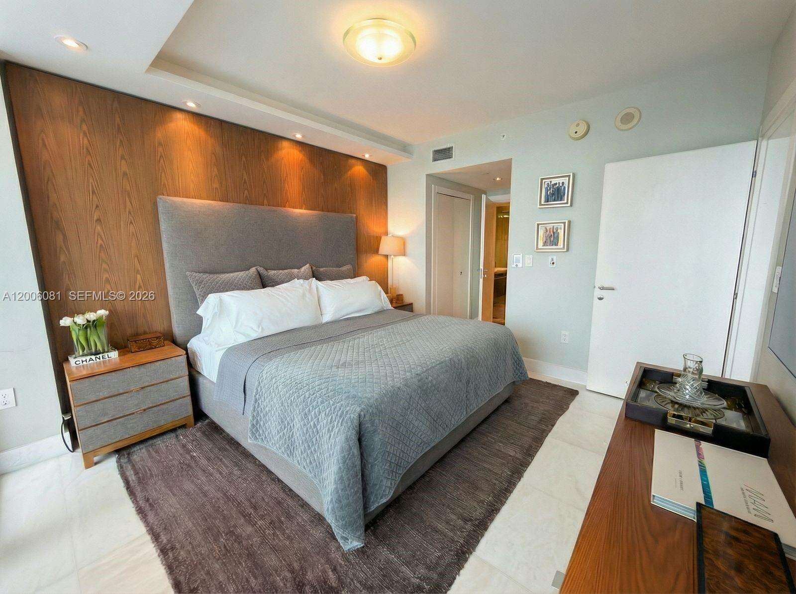 Epic Residences at 200 Biscayne Blvd Way, Miami, FL 33131 - For Rent photo 12