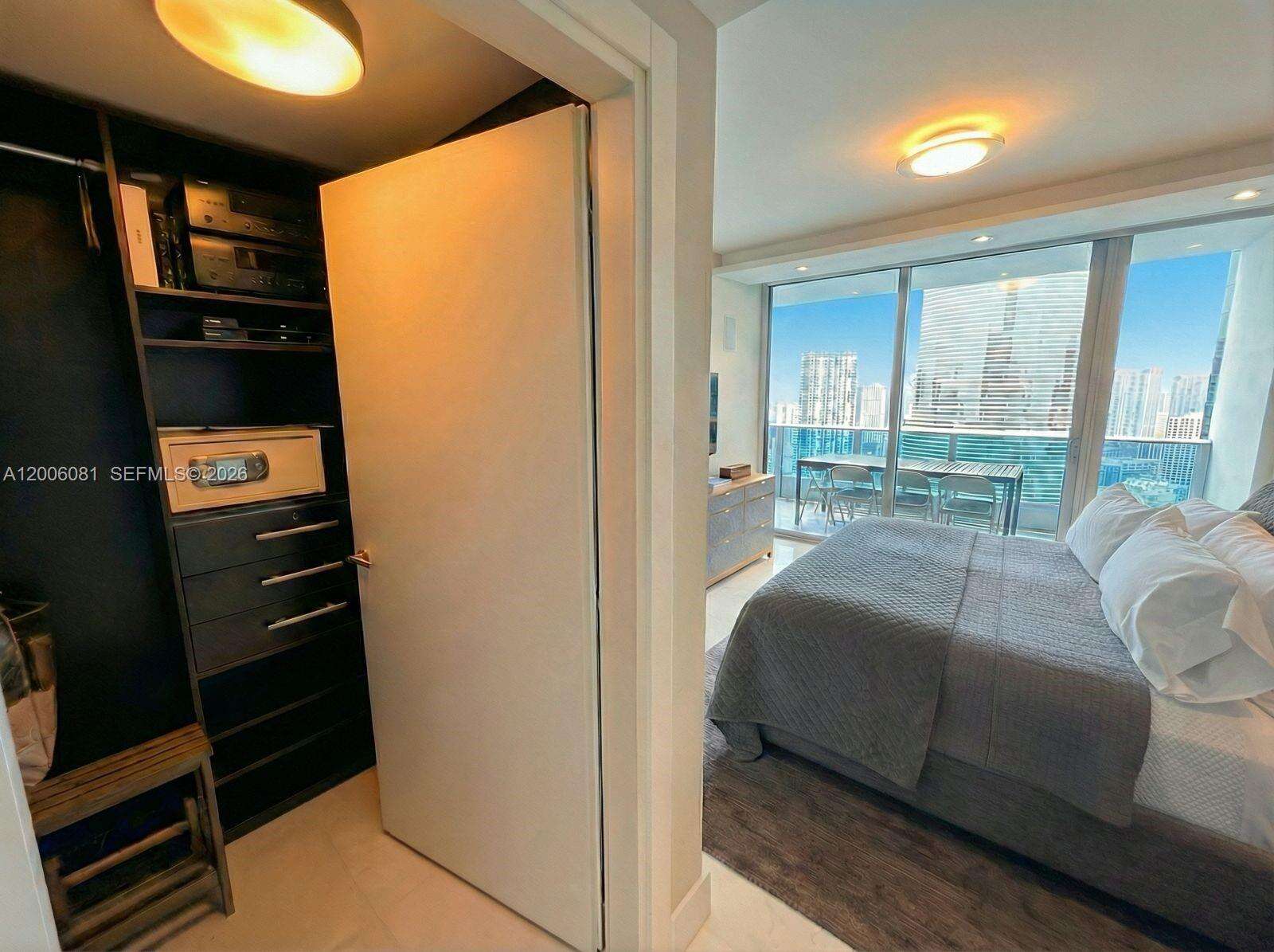 Epic Residences at 200 Biscayne Blvd Way, Miami, FL 33131 - For Rent photo 15